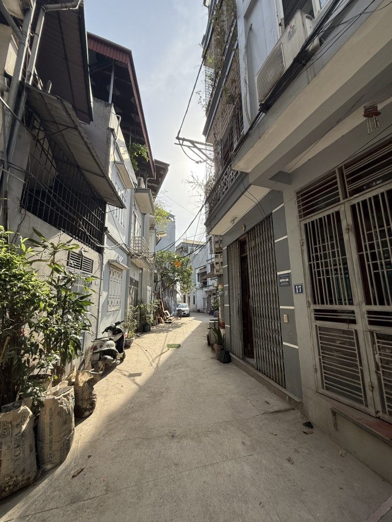 Bán nhà phố Nam Dư 35m² x 4 tầng dân xây chắc chắn – ngõ thông 3 gác tránh – giá 6,7 tỷ