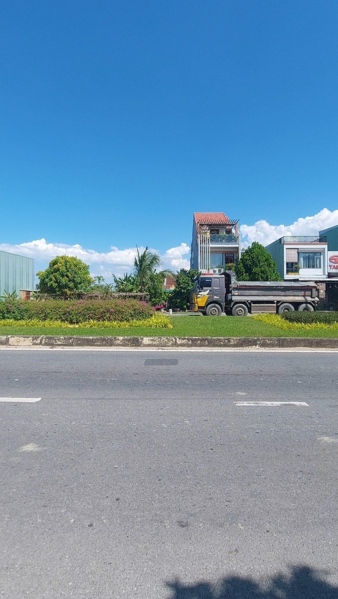 Bán Đất 102m²,giá 6.xx tỷ Mặt tiền Đường Nam Kỳ Khởi Nghĩa ,Phường Hòa Xuân Đà Nẵng