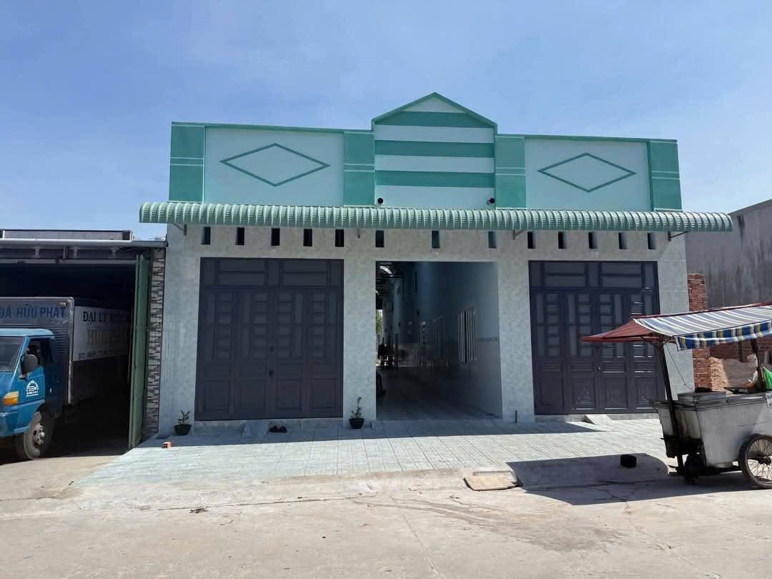 Chưa đến 590 triệu sở hữu ngay dãy trọ ở đường NE3, phường Chánh Phú Hoà, Bến Cát cách KCN Mỹ Phước 3 500m.