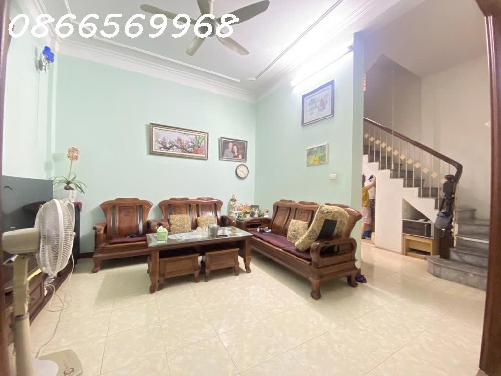 NHÀ LÔ GÓC 3 THOÁNG, DT 47/50M , MT 6.8M, DÂN XÂY TÂM HUYẾT, NGỌC KHÁNH, BA ĐÌNH, GIÁ 9.8 TỶ