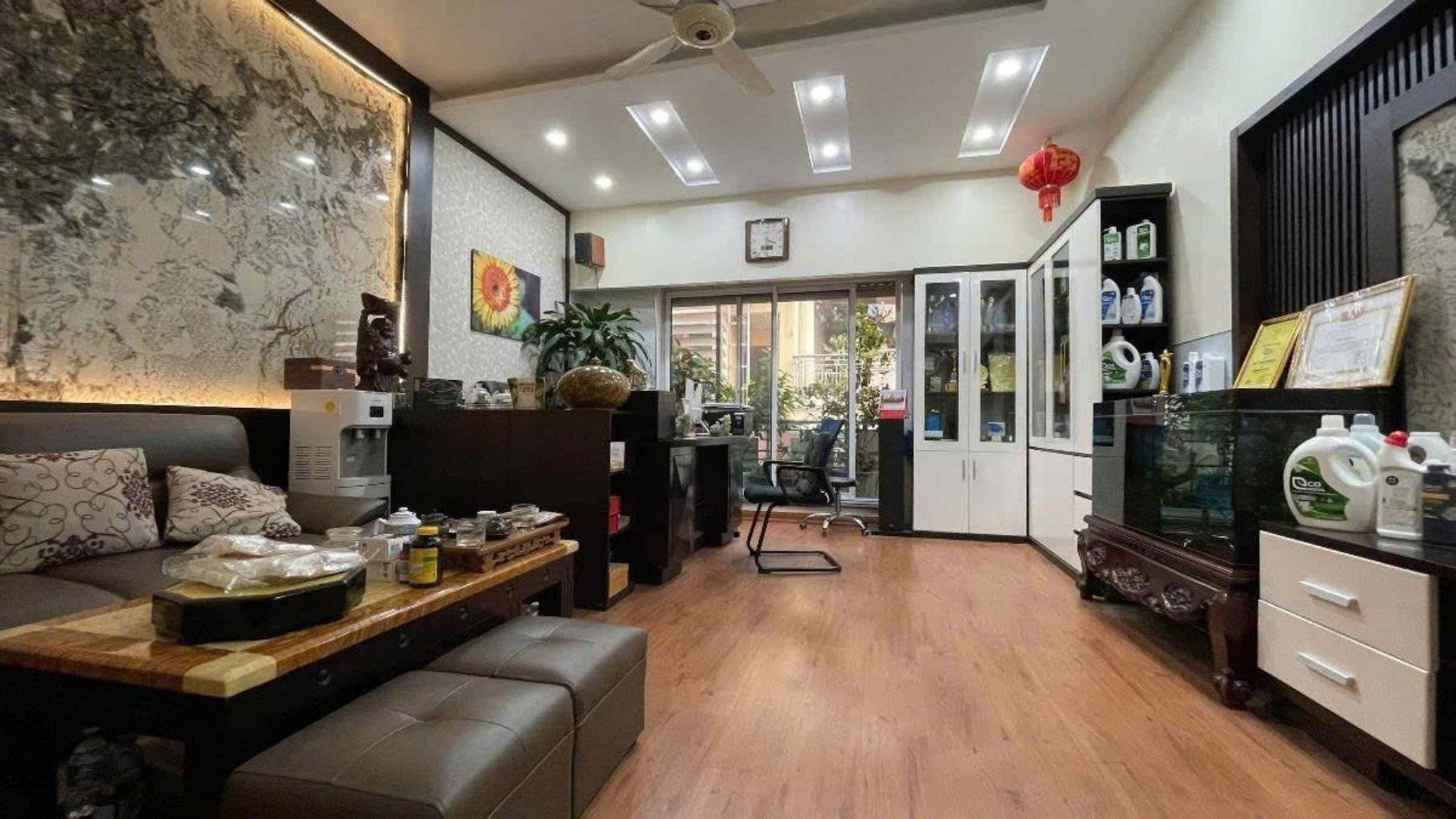BÁN NHÀ PHÂN LÔ NGHĨA ĐÔ, VỈA HÈ, ÔTÔ TRÁNH, KINH DOANH, SÁT PHỐ, 62M2 GIÁ 27 TỶ