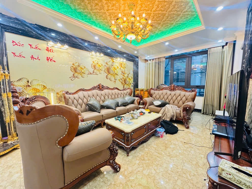 PHÂN LÔ PHẠM TUẤN TÀI CẦU GIẤY, ÔTÔ TRÁNH, SÁT PHỐ, KINH DOANH, DT 65M2 x5T, NHỈNH 22 TỶ