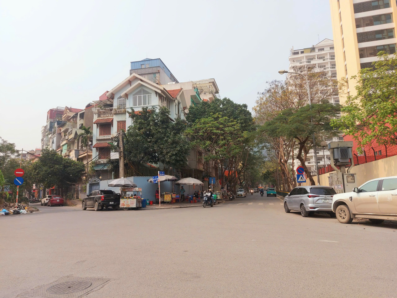BÁN NHÀ MẶT PHỐ PHẠM TUẤN TÀI, QUẬN CẦU GIẤY. 2 MẶT THOÁNG 75M2, 4T, VỈA HÈ RỘNG. KINH DOANH MỌI NGÀNH NGHỀ