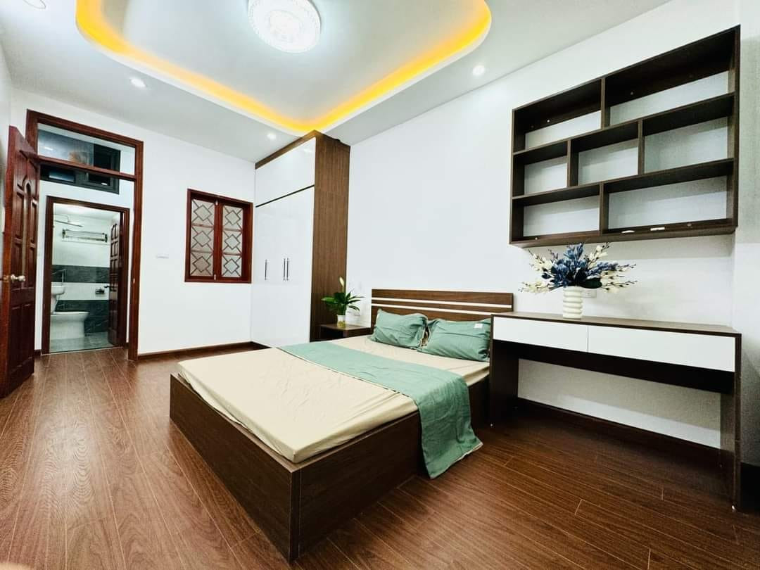 HIẾM! Tập Thể Thanh nhàn, Hai Bà Trưng – 70m2 Giá 2.6 tỷ, Ở Luôn.