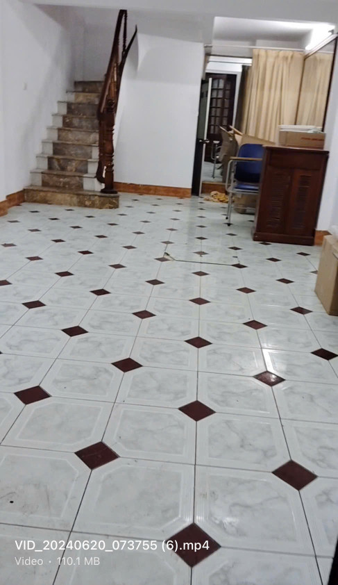 Cho thuê nhà Làm KD sạch, Spa, Nail Phố Lương Đình Của 4 tầng x 32m2, 2 ngủ, 3 WC, 12 Triệu