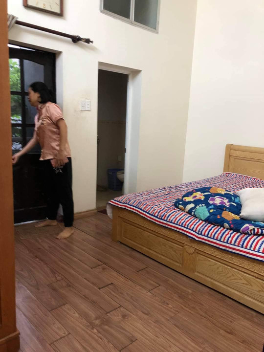 Bán nhà mặt phố tại Quang Tiến, 10,8 tỷ, 45m2, mặt tiền 4,2m, pháp lý đầy đủ, bao đẹp.