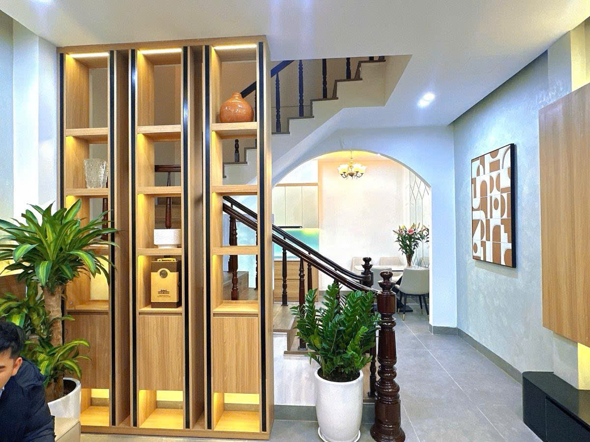 PHÂN LÔ NGUYỄN KHANG🌟40M2🌟  MT 4.5M🌟 9.9 TỶ🌟 LÔ GÓC🌟 CÁCH PHỐ 30M🌟 NGÕ Ô TÔ DỪNG ĐỖ 24/7
