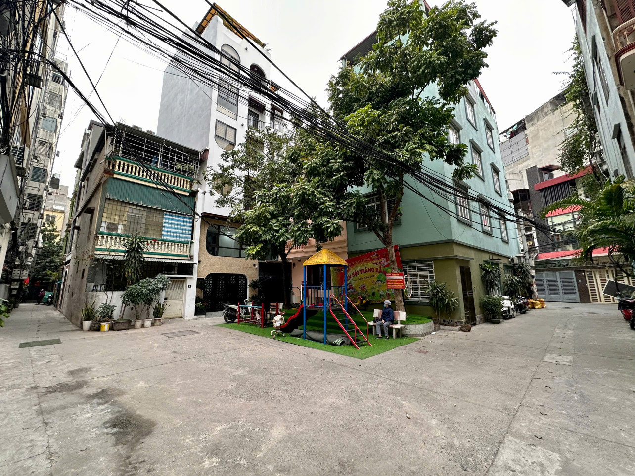 (Tin thật 100%) Bán CHDV 88m2 x 20CH tại Vương Thừa Vũ - Phân lô ô tô tránh - Dòng tiền 1,5 tỷ/năm
