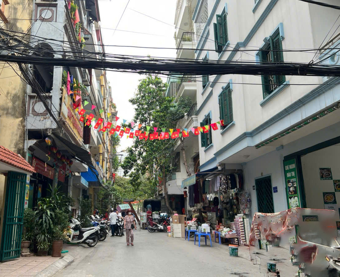 Bán Nhà Vũ Hữu - Ô Tô Tránh - Kinh Doanh Văn Phòng Chỉ 23 tỷ 5