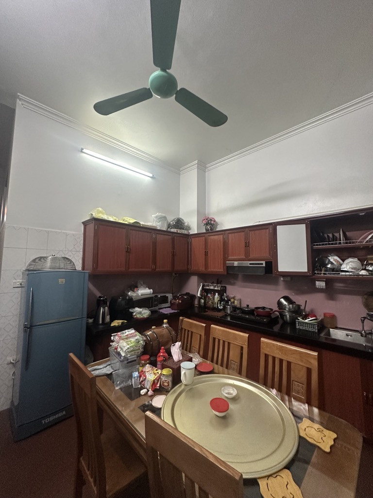 Bán Nhà Vũ Hữu, Khu Phân Lô Cán Bộ – 2 Mặt Tiền Thoáng – 48m Chỉ 7 Tỷ 7