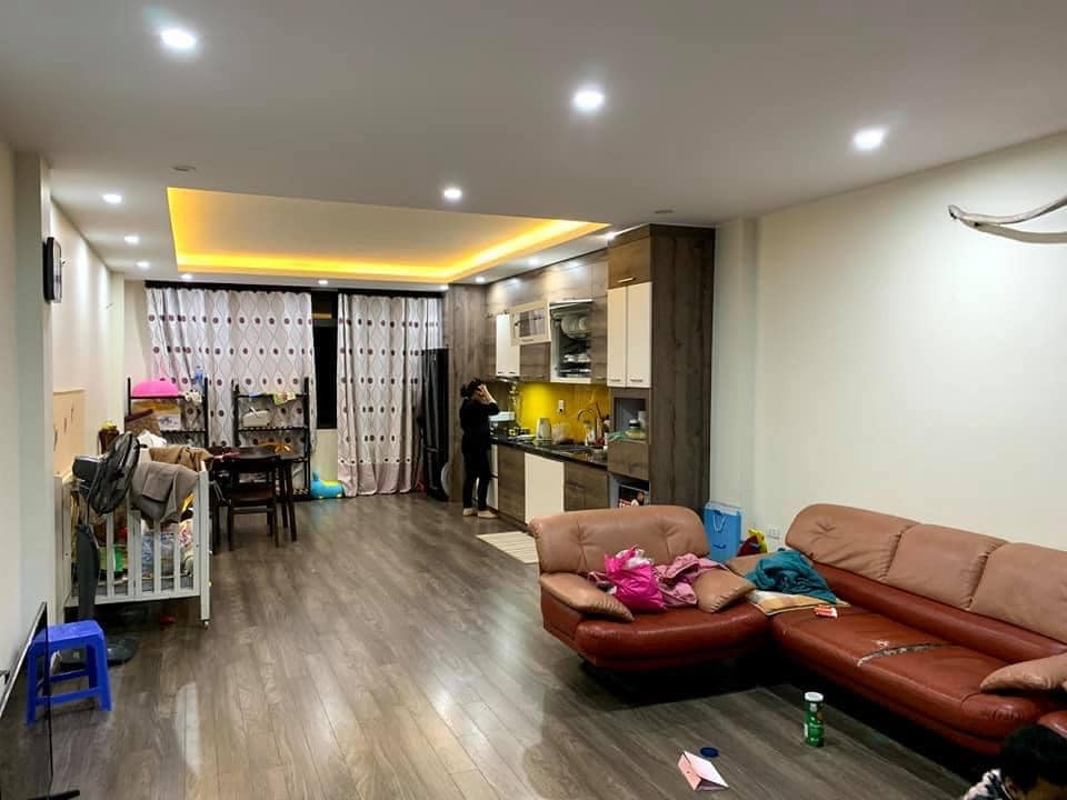Bán Nhà Vũ Hữu Hai Mặt Ngõ Ô Tô Tránh Chỉ 200tr/m2