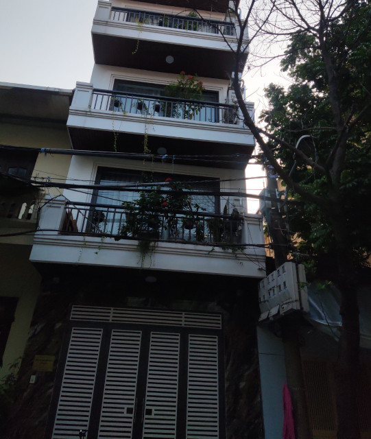BÁN NHÀ ĐẸP THỤY PHƯƠNG - BẮC TỪ LIÊM - DT48M2 - 5 TẦNG - GIÁ 7 TỶ - ĐẺ Ở . KINH DOANH - NGÕ Ô TÔ TRÁNH