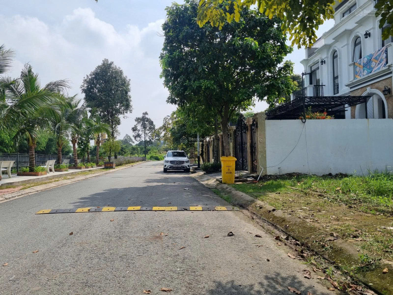 ĐẤT NGỘP GIÁ RẺ ! Lô đất 80m2 chỉ 1.85 TỶ ngay Mặt tiền Ngô Chí Quốc, Bình Chiểu, Thủ Đức, Sau lưng Chợ đầu mối Thủ Đức