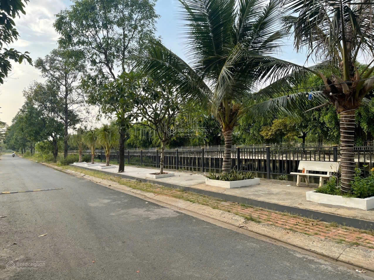 Với 1.75 TỶ có ngay lô đất 65m2 ngay MT Ngô Chí Quốc, Bình Chiểu, Thủ Đức, Sổ riêng