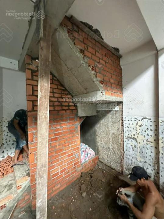 🏡 Bán nhà mới Ngô Gia Tự, Q.10, góc 2 mặt hẻm, 6.x tỷ!