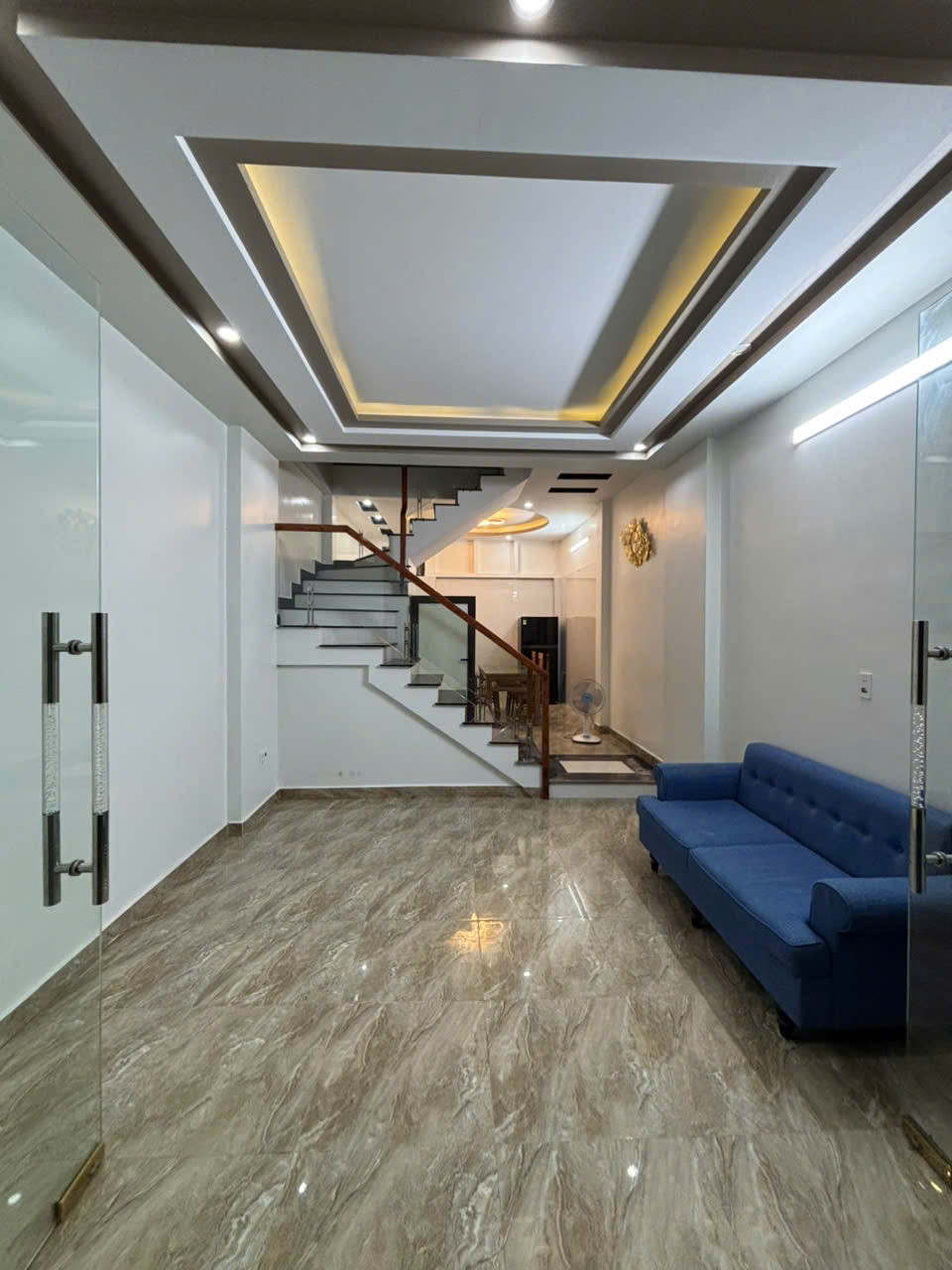 Bán nhà tái định cư Sao Sáng Thành Tô Cát Bi 40m2 4 phòng ngủ đường 6m ô tô đỗ cửa giá 5,15 tỷ
