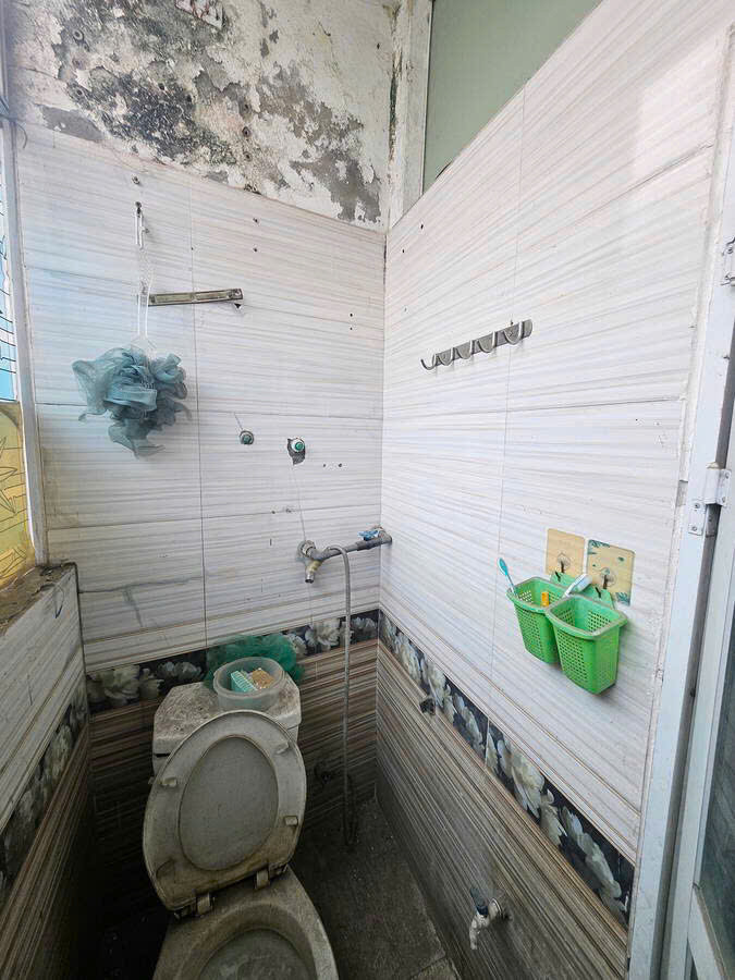 (BÁN SIÊU PHẨM VỪA RẺ VỪA NGON - MẶT PHỐ NGÔ GIA TỰ - LONG BIÊN - KINH DOANH SẦM UẤT - LÔ GÓC VỈA HÈ ĐÁ BÓNG)
