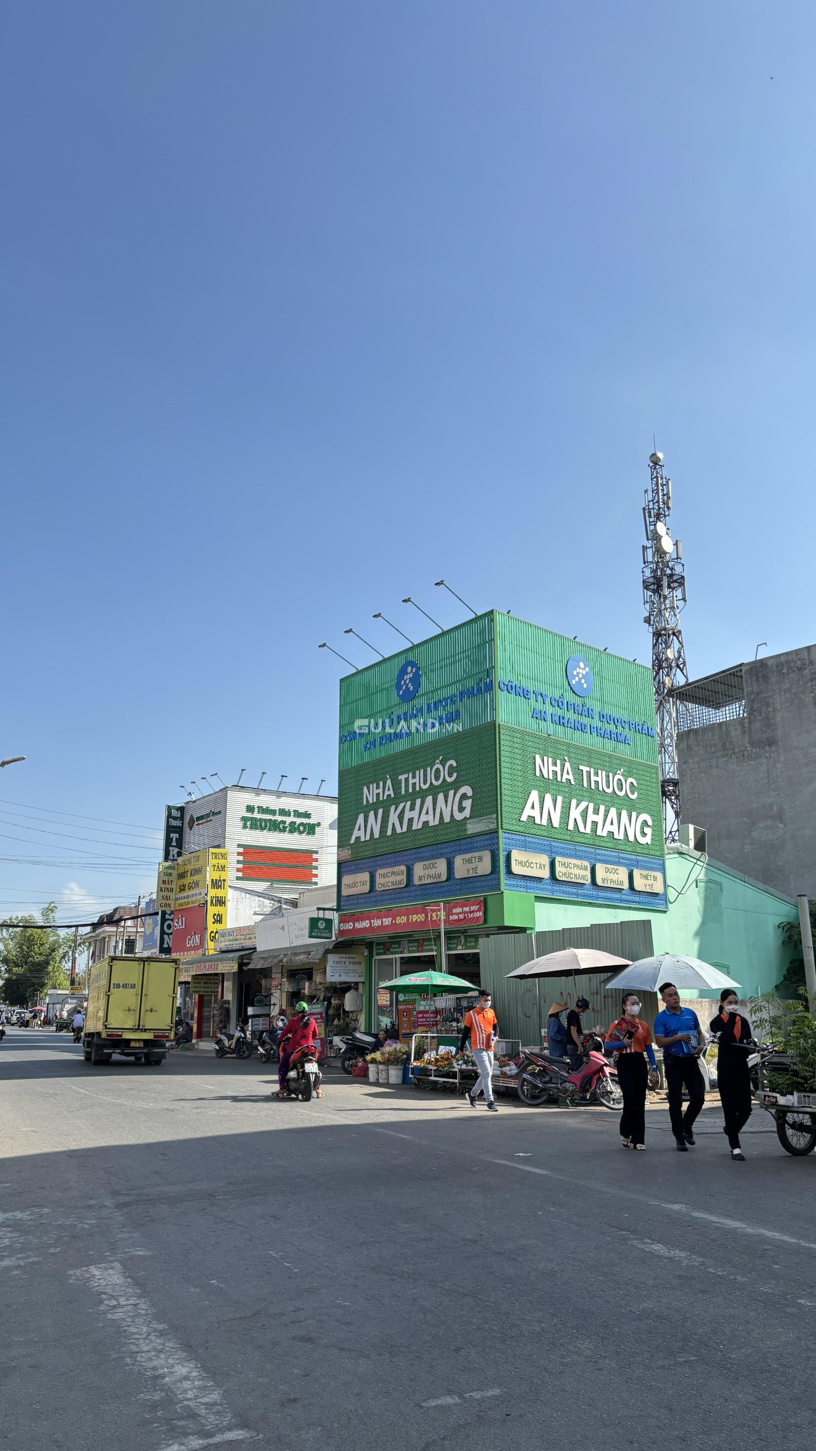 Bán nhà 6M mặt tiền đường Ngô Quyền - chợ Bình Minh