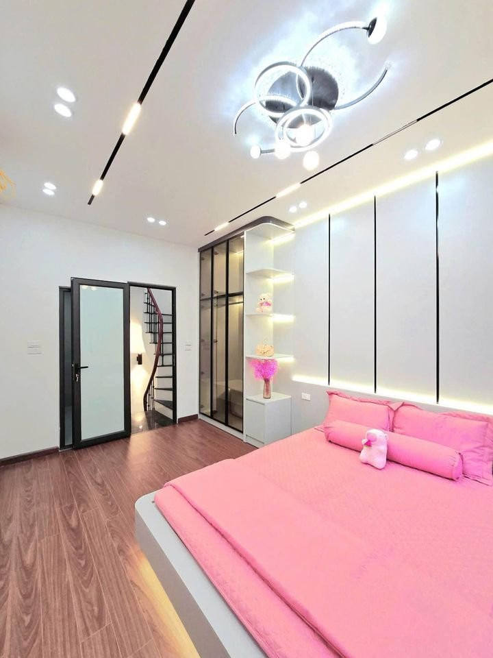 Bán nhà Ngô Quyền La Khê, 47m² x 4T, 4 ngủ, ô tô đỗ, nhỉnh 7 tỷ