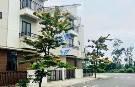 CÓ ĐẤT CÓ NHÀ, Ở, KD, CHO THUÊ, ĐƯỜNG THÔN RỘNG, Ô TÔ TRÁNH, TRUNG TÂM THỊ TRẤN AN LÃO