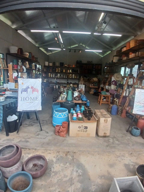 Chính Chủ Cần Sang Nhượng Lại Tiệm Gốm 150 Triệu Tại Thị Trấn Gia Ray - H. Xuân Lộc - Đồng Nai