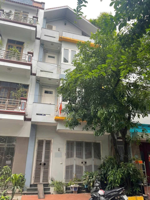 BÁN NHÀ LK PHỐ NGÔ THÌ NHẬM. GARA Ô TÔ. KINH DOANH.