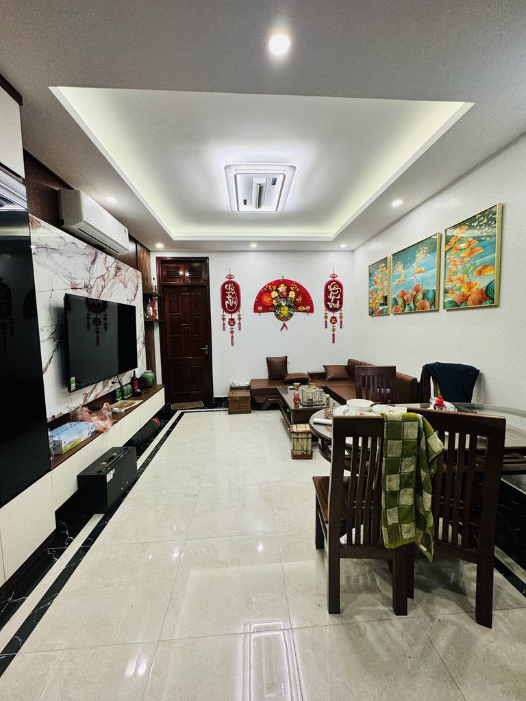 KĐG Ngô Thì Nhậm, Hà Đông, Ô tô tránh, C Thủy bán nhà 51m, phân lô, gần chợ, chỉ hơn 10 ty