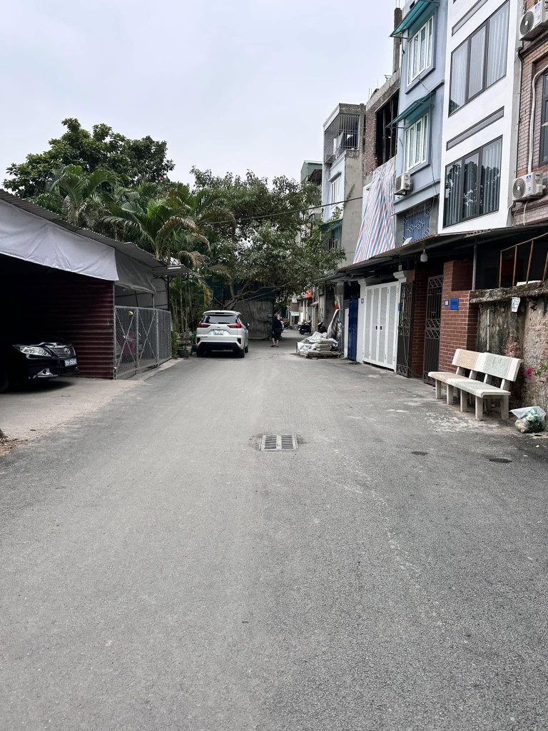 Bán Nhà Mới PLô 5T,MT 3.3m,40m2 Ô Tô Vào, Vạn Phúc- 8ty hơn