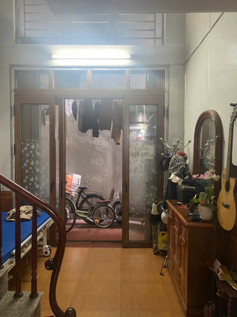 Bán nhà Ngõ Thống Nhất - Đại La (Hai Bà Trưng) 36m, 5 tầng, mt 3.4m, giá 5.8 tỷ