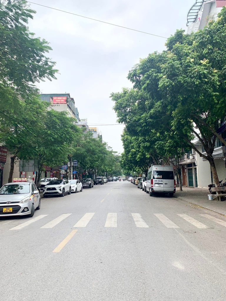PHỐ TRẠM BUILDING 8 TẦNG - FULL NỘI THẤT Ở NGAY - 2 MẶT THOÁNG TRƯỚC SAU