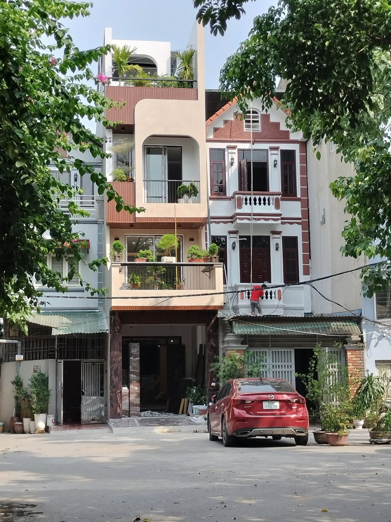BÁN NHÀ ĐƯỜNG NGỌC HỒI. 5 TẦNG XÂY MỚI. 75M2 - THANG MÁY. GARA Ô TÔ.