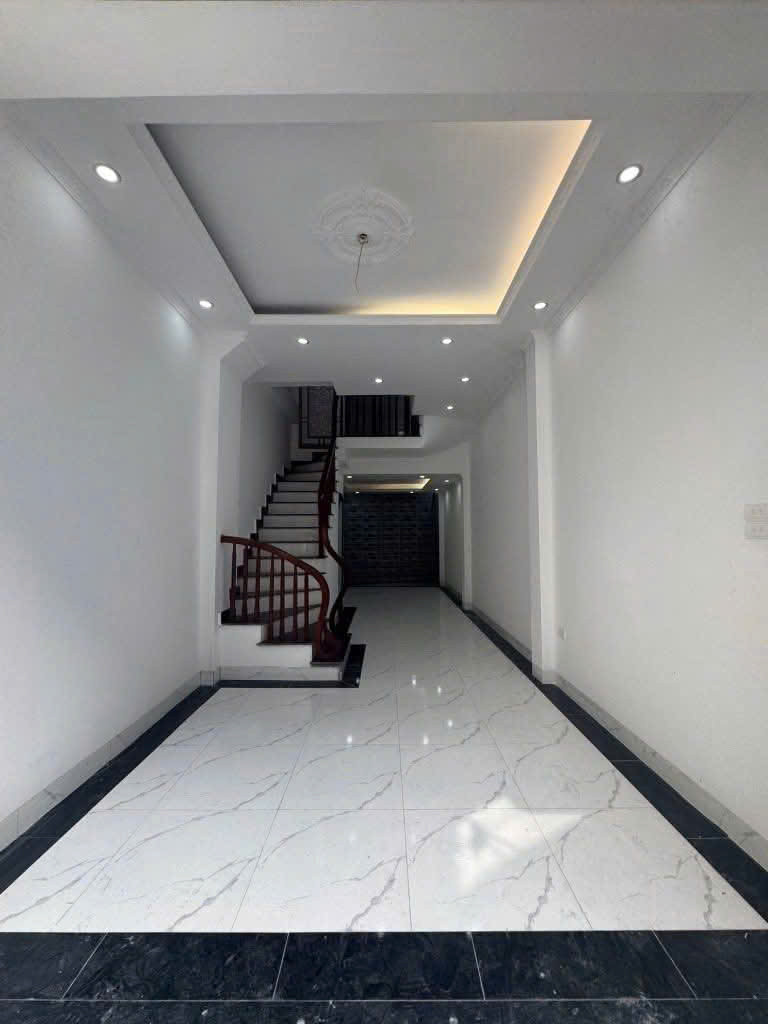 Bán nhà 35m2*4 tầng, Tam Hiệp, Thanh Trì. Giá 5.1 tỷ