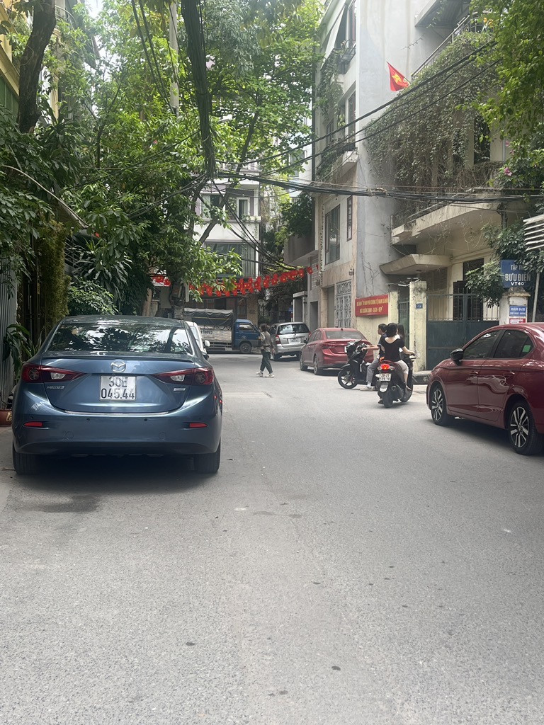 Bán nhà Ngọc Khánh Nguyễn Công Hoan, ô tô vào nhà, thông số đẹp, chỉ 15 tỷ