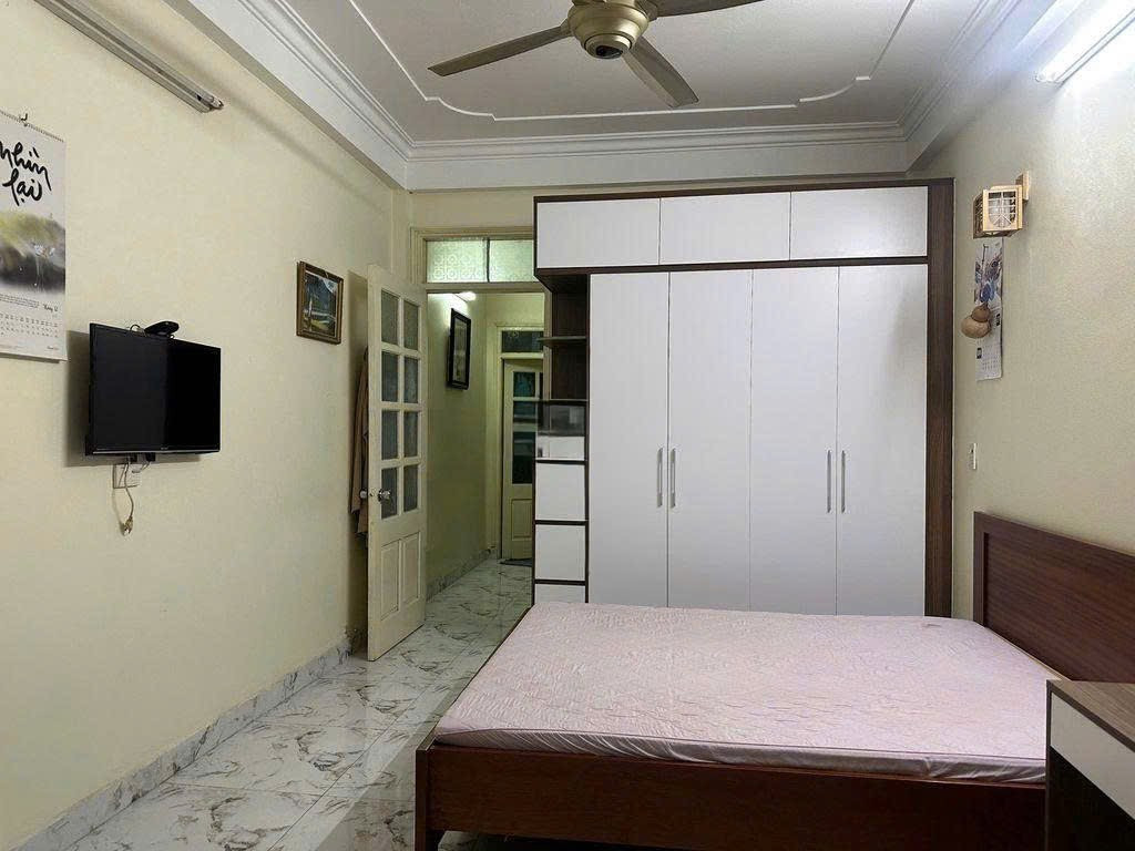 Cho Thuê Nhà Ngõ 84 Ngọc Khánh - Ba Đình/ 32 M² 5 Tầng 3 Ngủ/ Giá Thuê 16,2 tr/ tháng