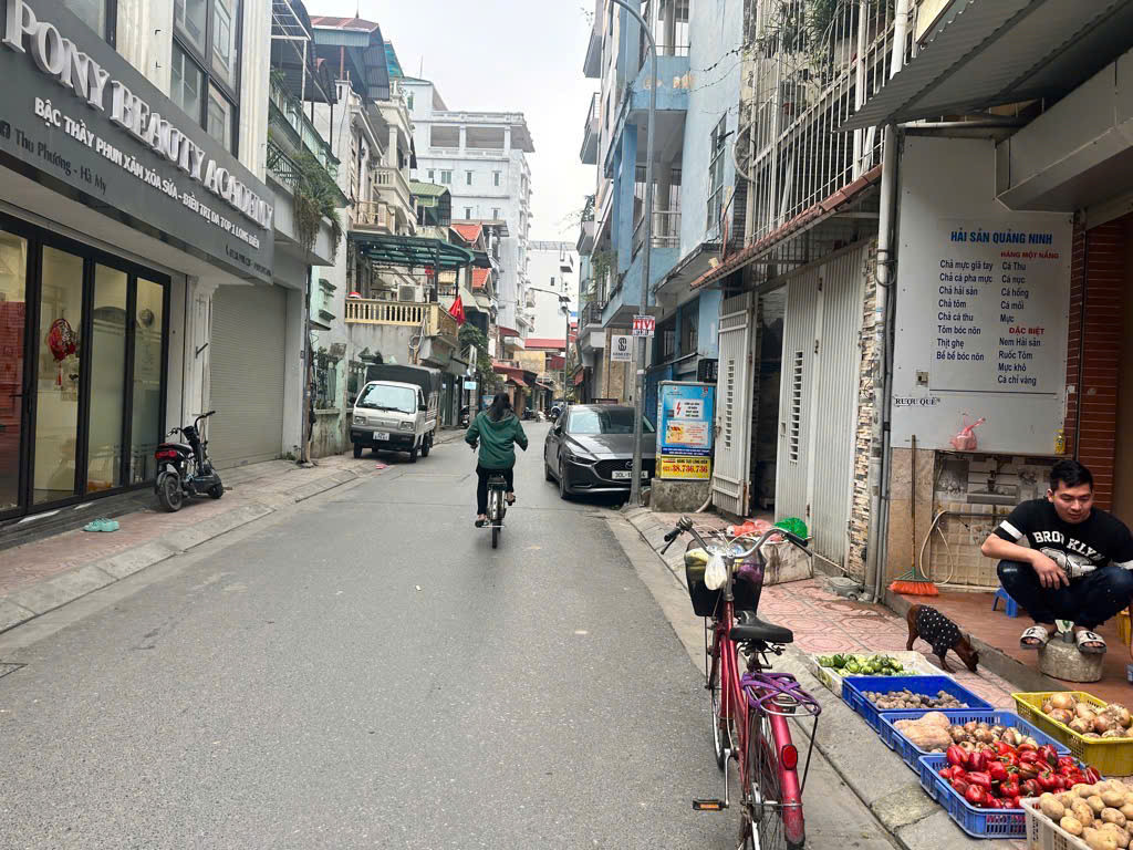 BÁN ĐẤT TẶNG NHÀ  MẶT NGÕ 66  PHỐ NGỌC LÂM -91M2-MT 6,4M- 21 TỶ-KINH DOANH BẤT CHẤP