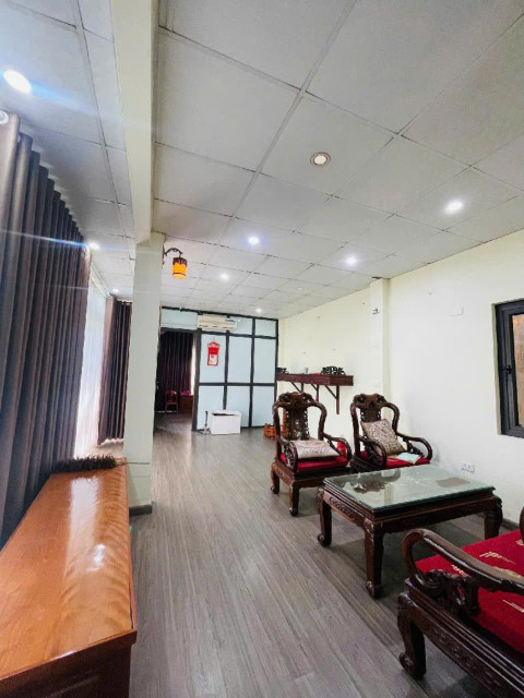 SIÊU PHẨM PHỐ CỔ NGỌC LÂM – MẶT PHỐ TRUNG TÂM – KINH DOANH ĐỈNH CAO , CƠ HỘI ĐẦU TƯ VÀNG GIỮA LÒNG LONG BIÊN.
DT:56M2 X 4 TẦNG - GIÁ : 21 TỶ.CÓ TL .