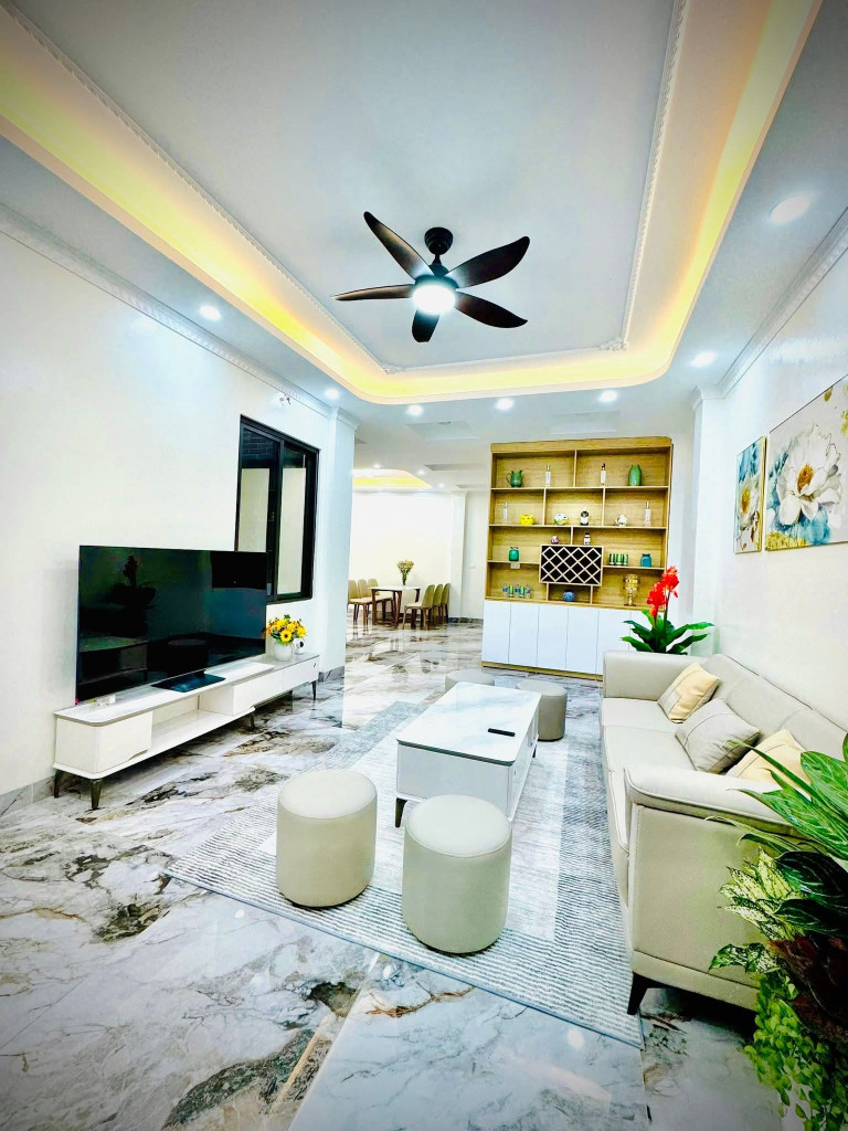 5 Tầng nở hậu xây mới, 5 phút sang phố cổ, ngõ ô tô giá tốt
