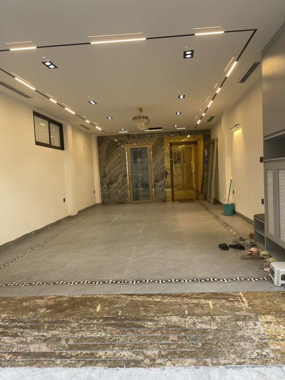 🔥 80M² – 6T THANG MÁY – Ô TÔ VÀO NHÀ – NGUYỄN VĂN CỪ 🔥