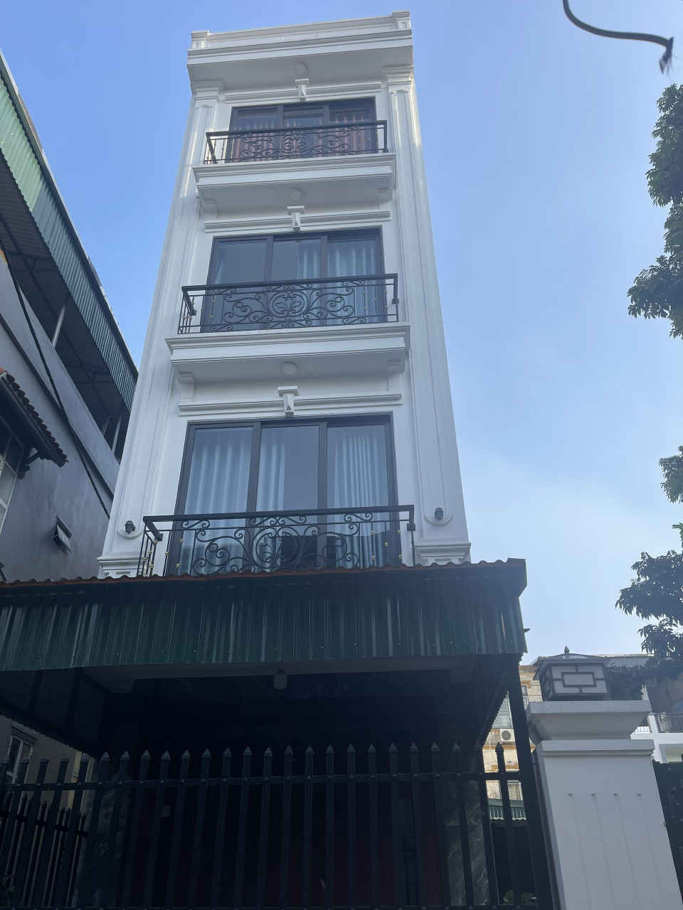 Nhà Đẹp Thanh Trì 56m2, 4 tầng, 4 phòng ngủ, Trung Tâm Thanh Trì, TC: Hơn 4 tỷ (Có Thương Lượng)