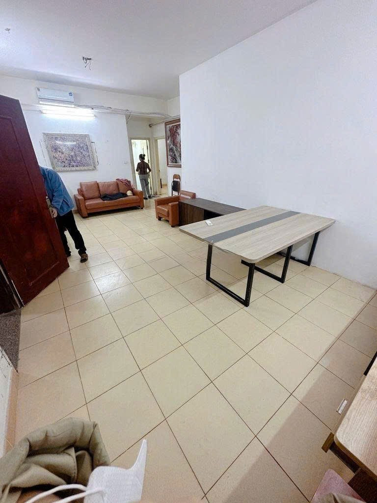 Cho Thuê Chung Cư Nàng Hương 583 Nguyễn Trãi - Thanh Xuân 100M² 3 Ngủ/ Giá Thuê 12tr