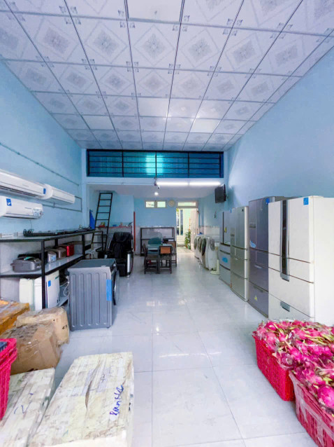 Bán nhà Mặt Tiền chợ Tân Hiệp, đang cho thuê 15tr. Giá bán 5,7 tỷ
