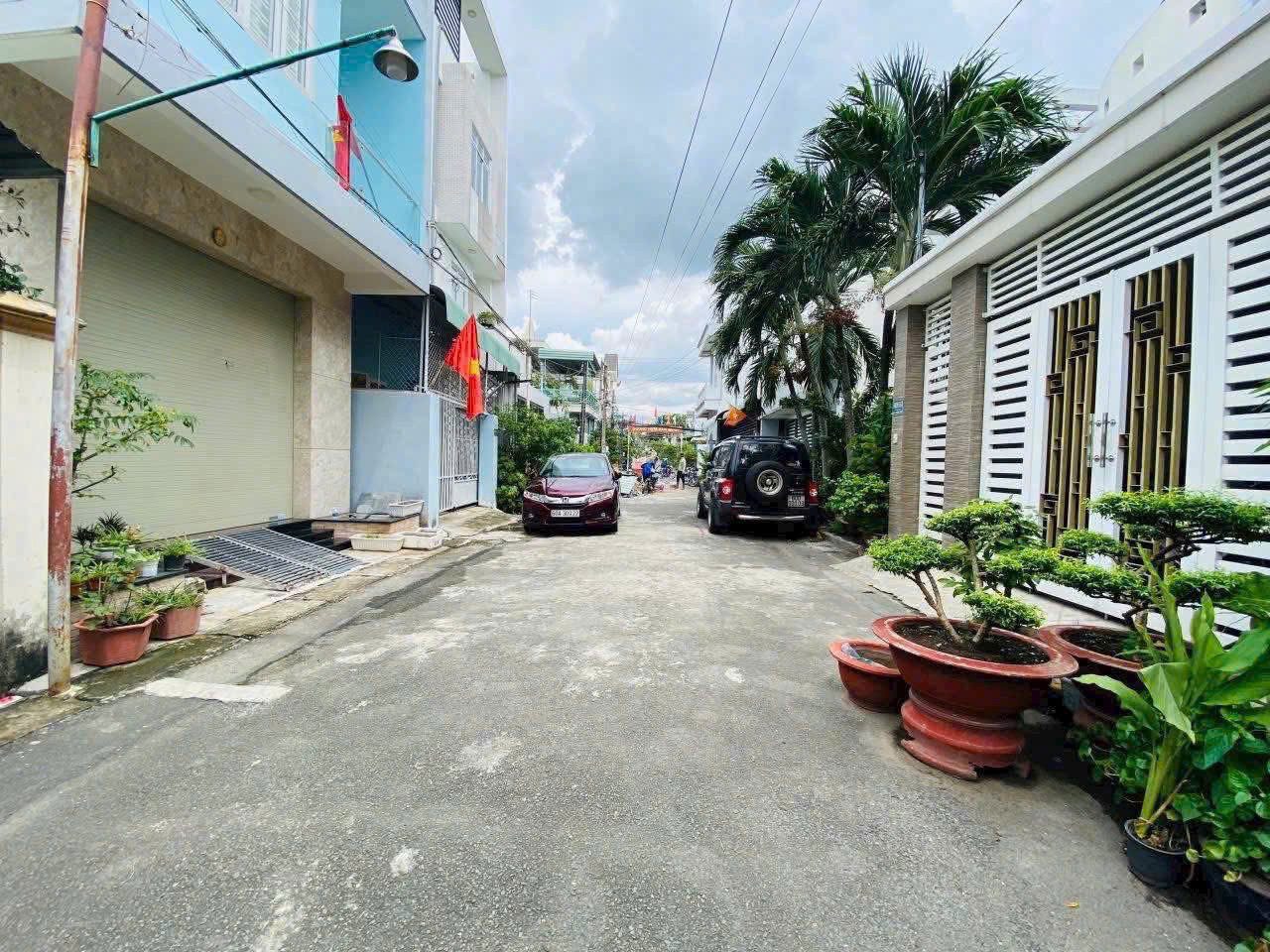 Bán Đất sổ riêng thổ cư, DT 120M2, Khu Dân Cư Công An B5, Đường Nhựa 7M, Phường Tân Hiệp.