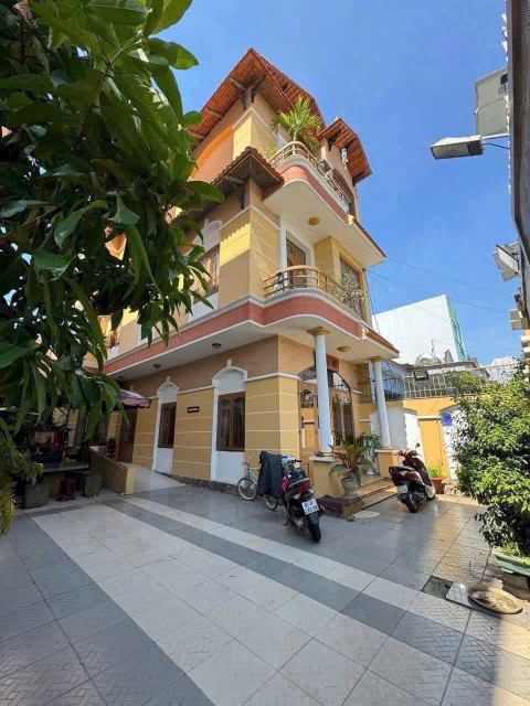 Bán Nhà Xưởng  Đất Sạch Không Quy Hoạch, Đang Cho Thuê 40Triệu/Tháng