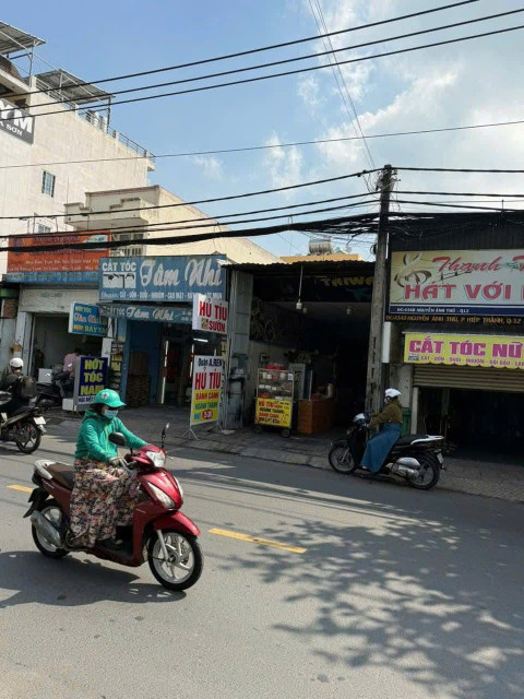 NHÀ (4x27) MT NGUYỄN ẢNH THỦ – NGAY CỔNG KCN HT43 DÒNG TIỀN 15TR/THÁNG