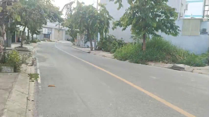 Bán nhà Mặt Tiền Nguyễn Ảnh Thủ 237m² ngang 5,5m giá 15.5 tỷ tại Xã Bà Điểm Huyện Hóc Môn