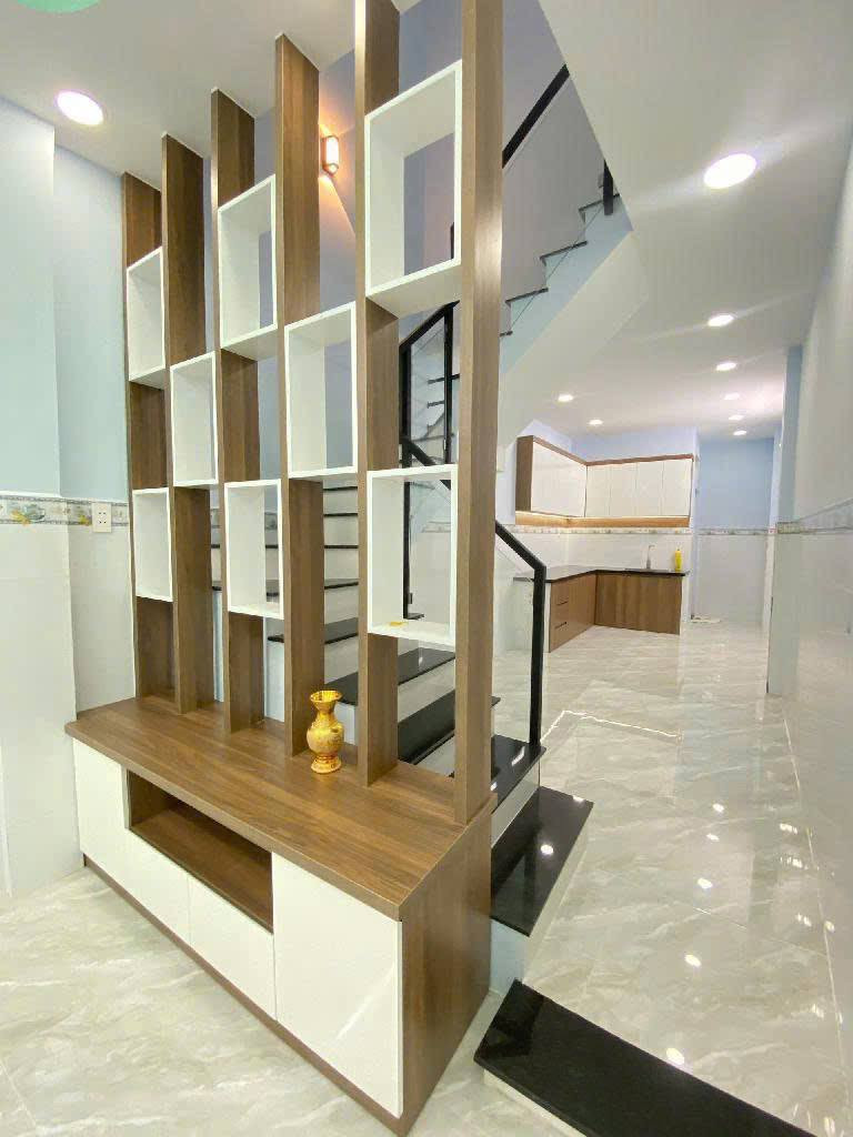 Nhà thuê Nguyễn Chế Nghĩ giá tốt