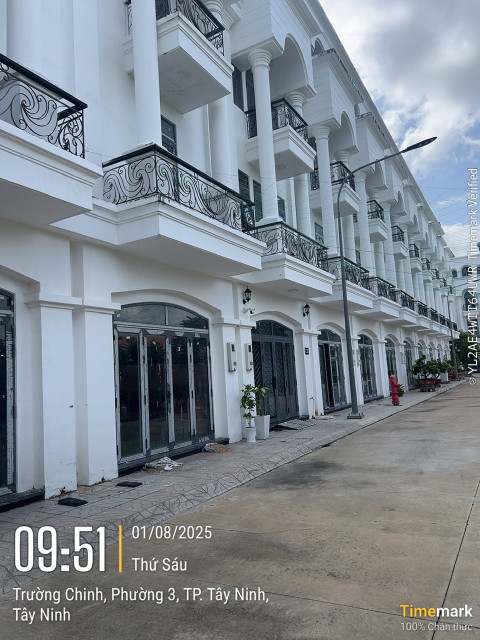 BÁN NHÀ ĐẸP KHU DÂN CƯ ĐÔNG NGAY TRUNG TÂM TÂN NINH TỈNH TÂY NINH