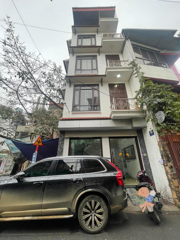 LÔ GÓC ĐẸP-ÔTÔ TRÁNH-KINH DOANH-Phố Nguyễn Chính,Tân Mai 45m/5Tầng/MT 4.85m 14.2Tỷ