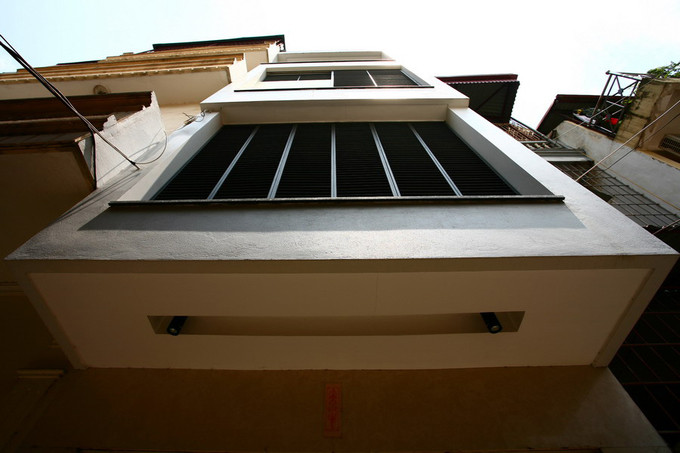 Cho thuê nhà ngõ 143 Nguyễn Chính, 45m2, 5 tầng, 2 ô tô tránh, thang máy, 16 Triệu