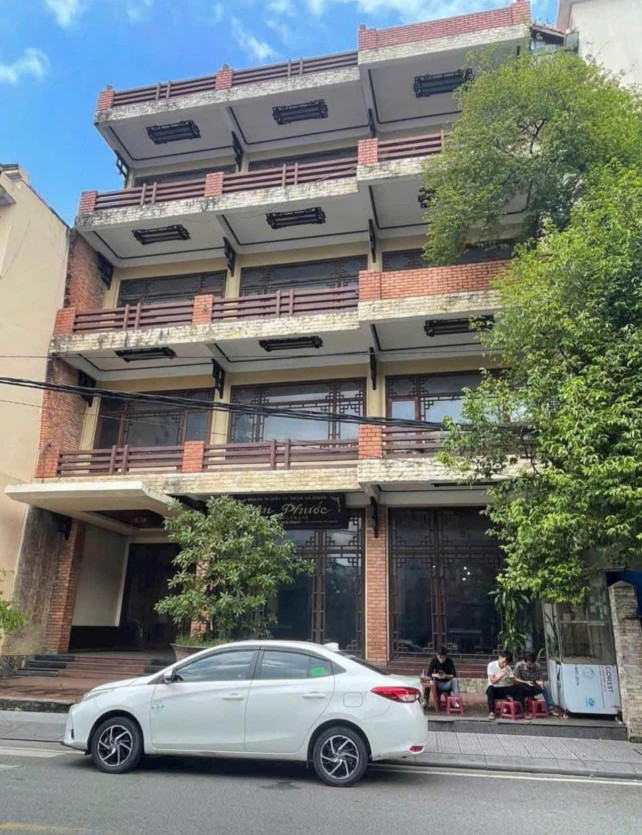 🏡 BÁN NHÀ MẶT TIỀN NGUYỄN CÔNG TRỨ — PHỐ TÂY HUẾ 🏡